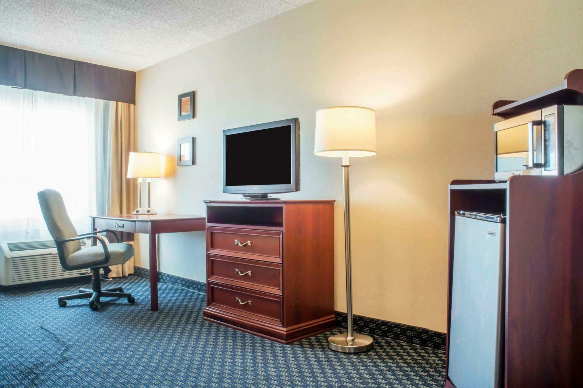 Hammock Hotel Rochester Niagara Falls 外观 照片